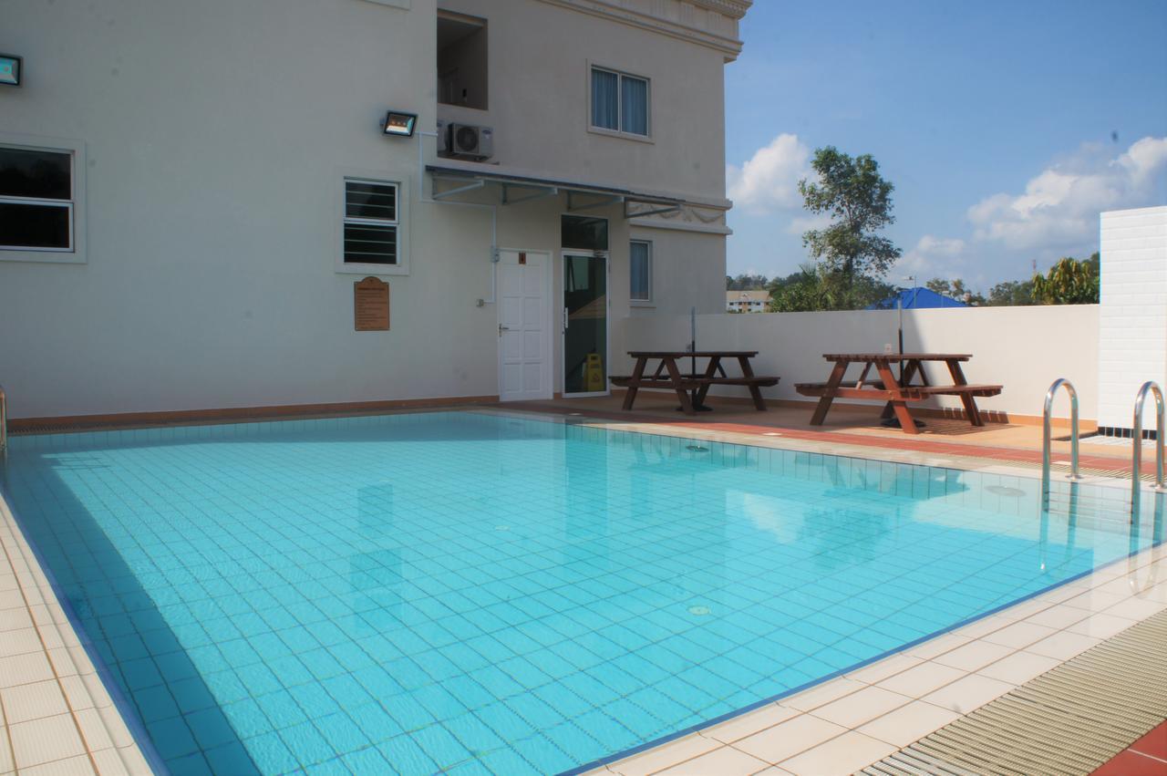 Venice Lodge Μπαντάρ Σερί Μπεγκαβάν Εξωτερικό φωτογραφία
