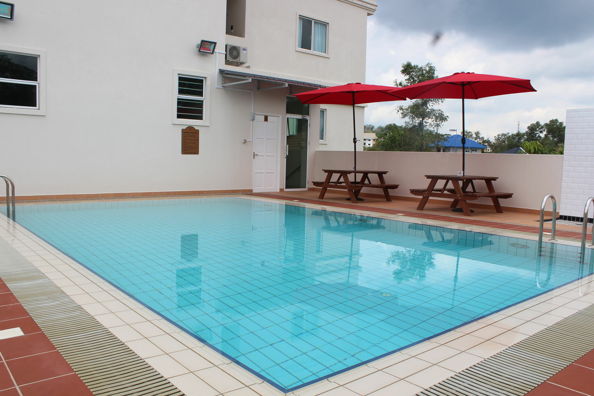 Venice Lodge Μπαντάρ Σερί Μπεγκαβάν Εξωτερικό φωτογραφία