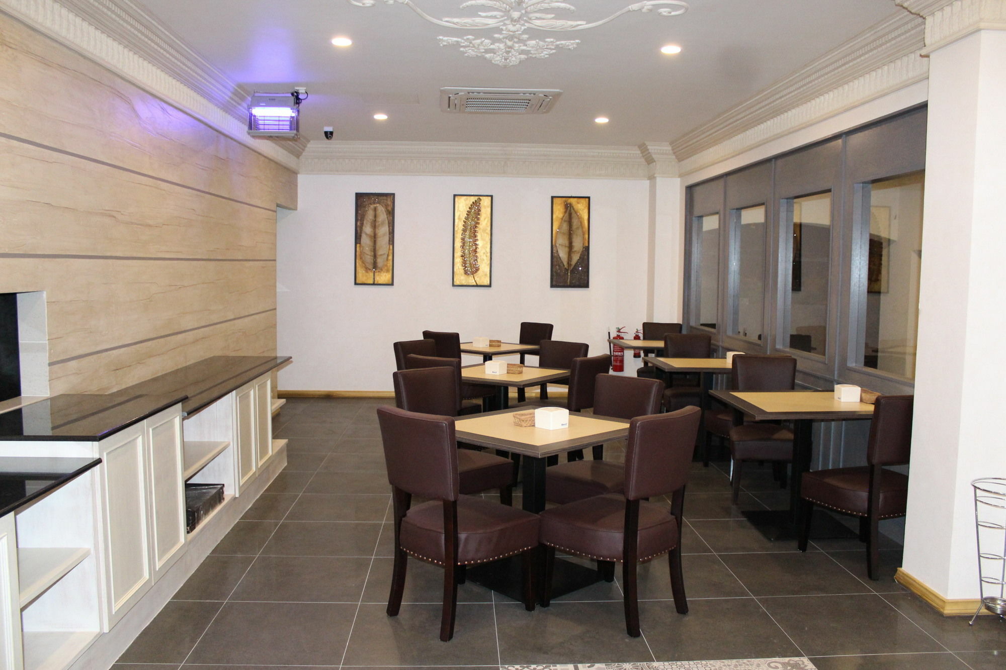 Venice Lodge Μπαντάρ Σερί Μπεγκαβάν Εξωτερικό φωτογραφία